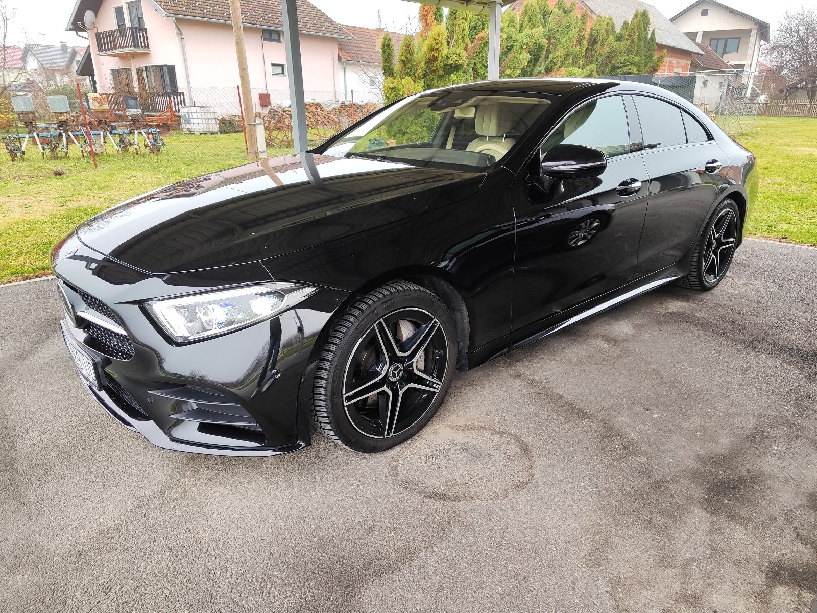 Mercedes-Benz CLS 400 D AMG 4Matic, pogled izvana - slika 5