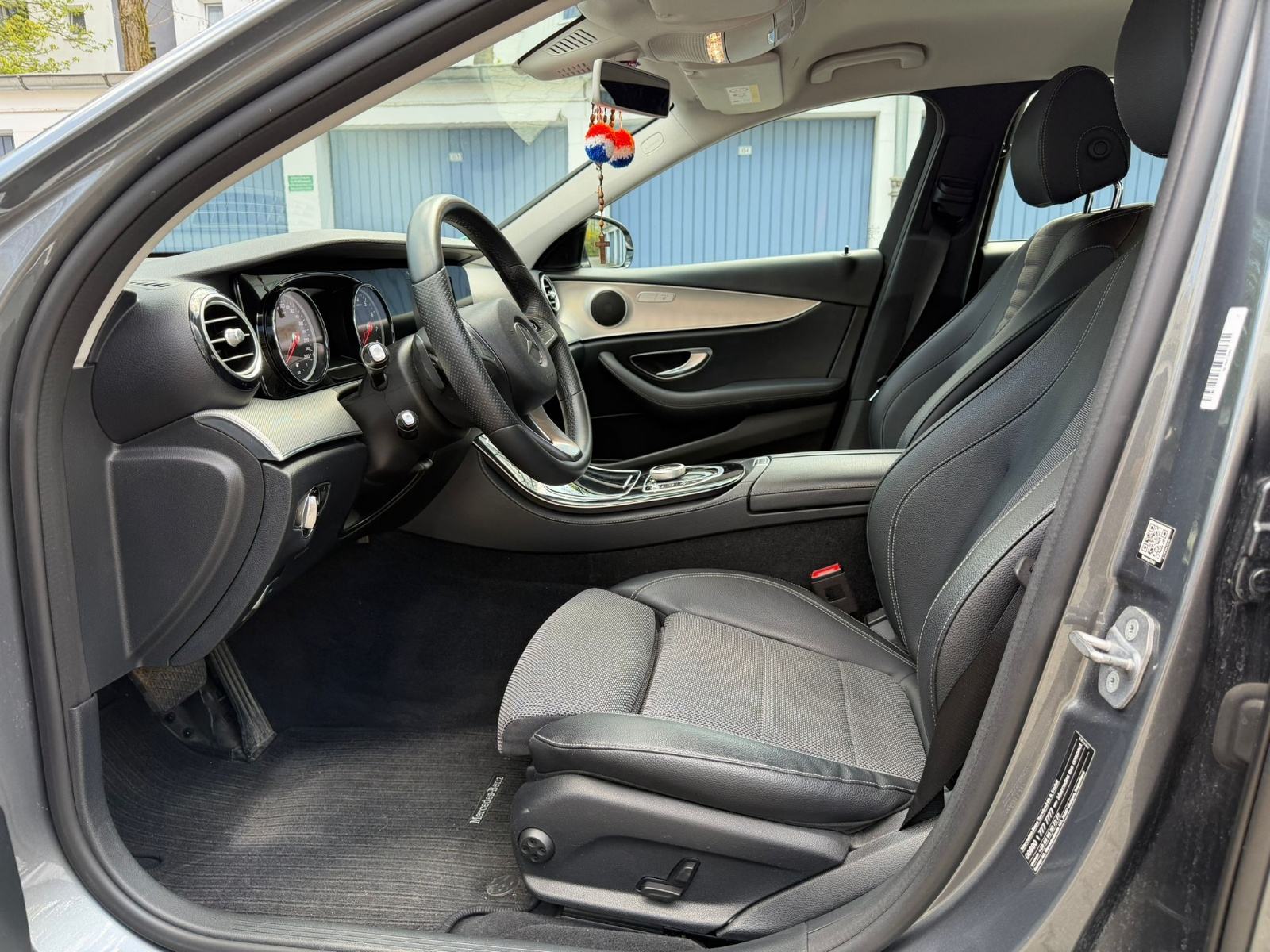 Mercedes-Benz E 200⭐114.000KM⭐AVANTGARDE⭐KAO NOV⭐1.VL⭐GARANCIJA, fotografija 12