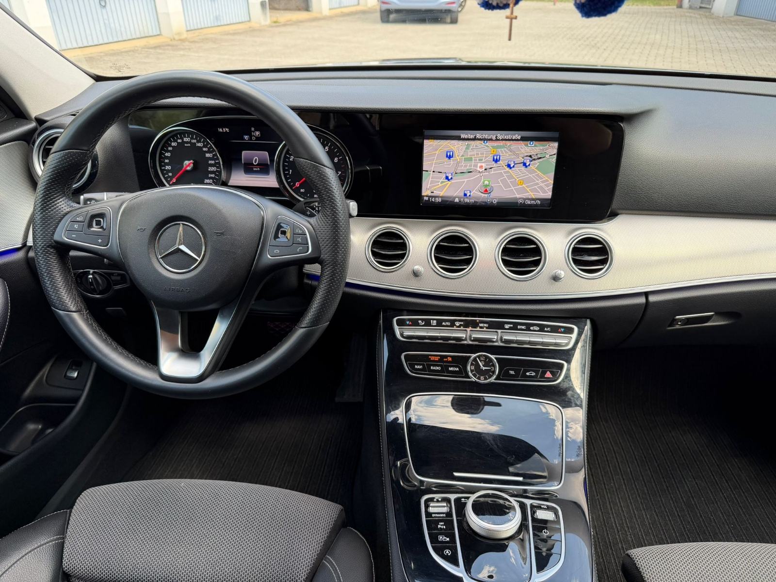 Mercedes-Benz E 200⭐114.000KM⭐AVANTGARDE⭐KAO NOV⭐1.VL⭐GARANCIJA, fotografija 20
