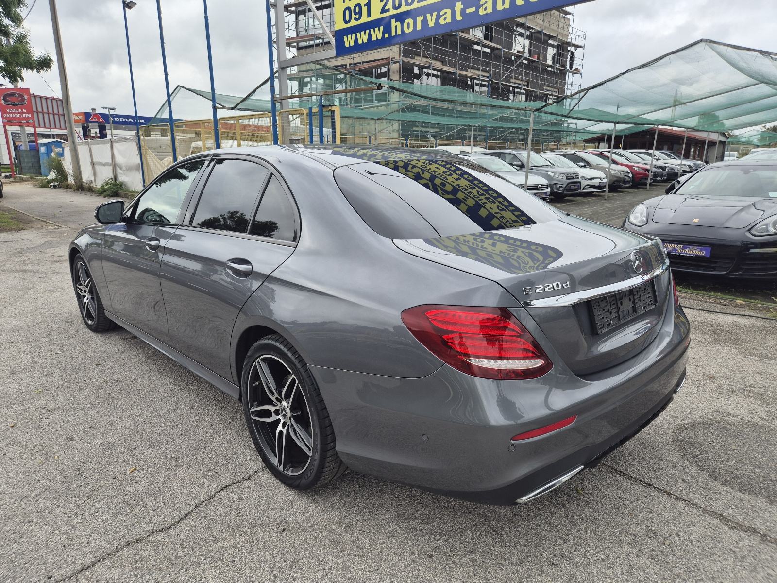 Mercedes-Benz E 220 D automatik, 4matic, odlično stanje, garancija.., fotografija 5