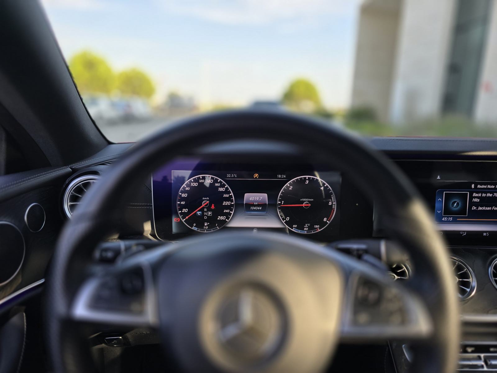 Mercedes-Benz E 220 d Coupé AMG Line 9G-TRONIC | AIRMATIC | PANORAMA, fotografija 13