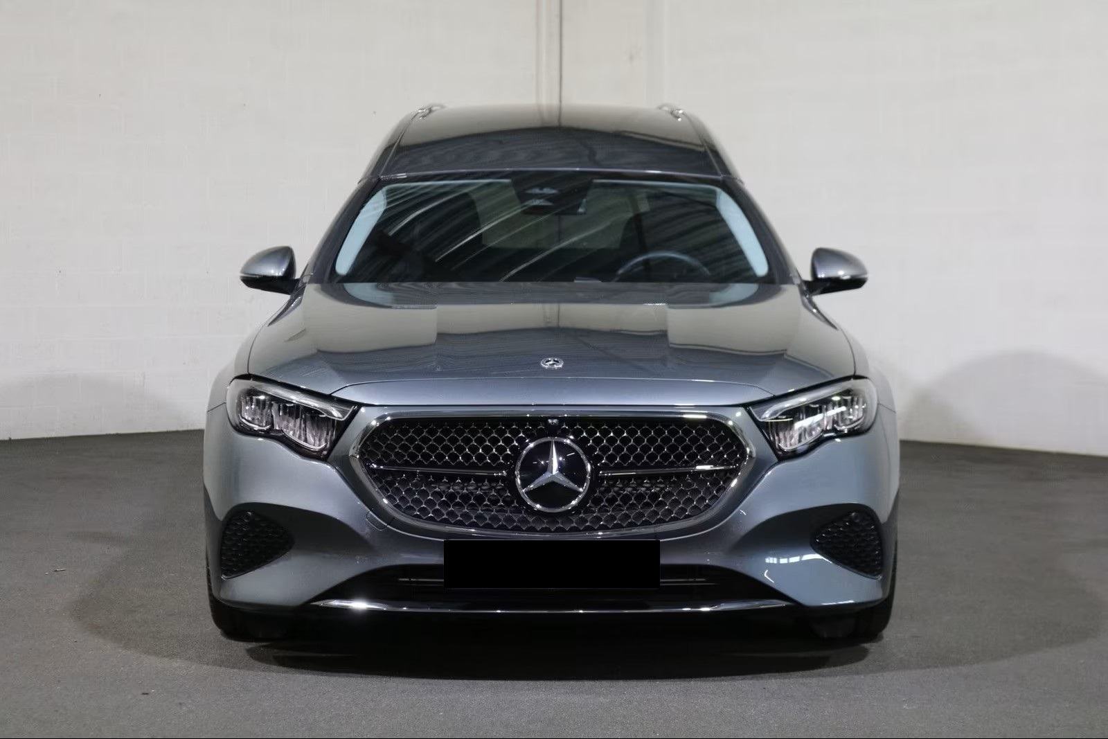 Mercedes-Benz E 220D POGREBNO VOZILO, fotografija 3
