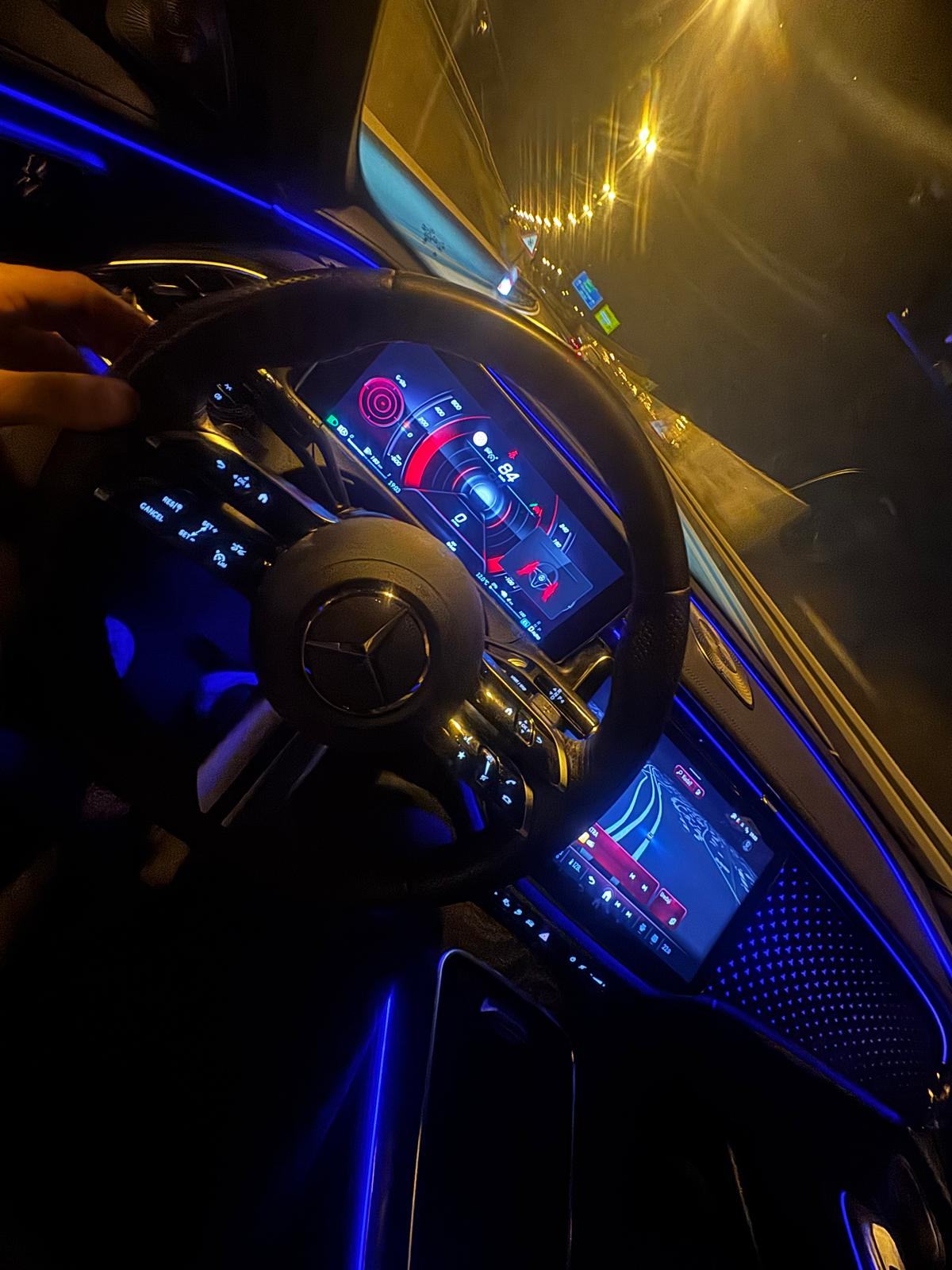 Mercedes-Benz E 300e AMG, 313HP, u PDV, fotografija 12