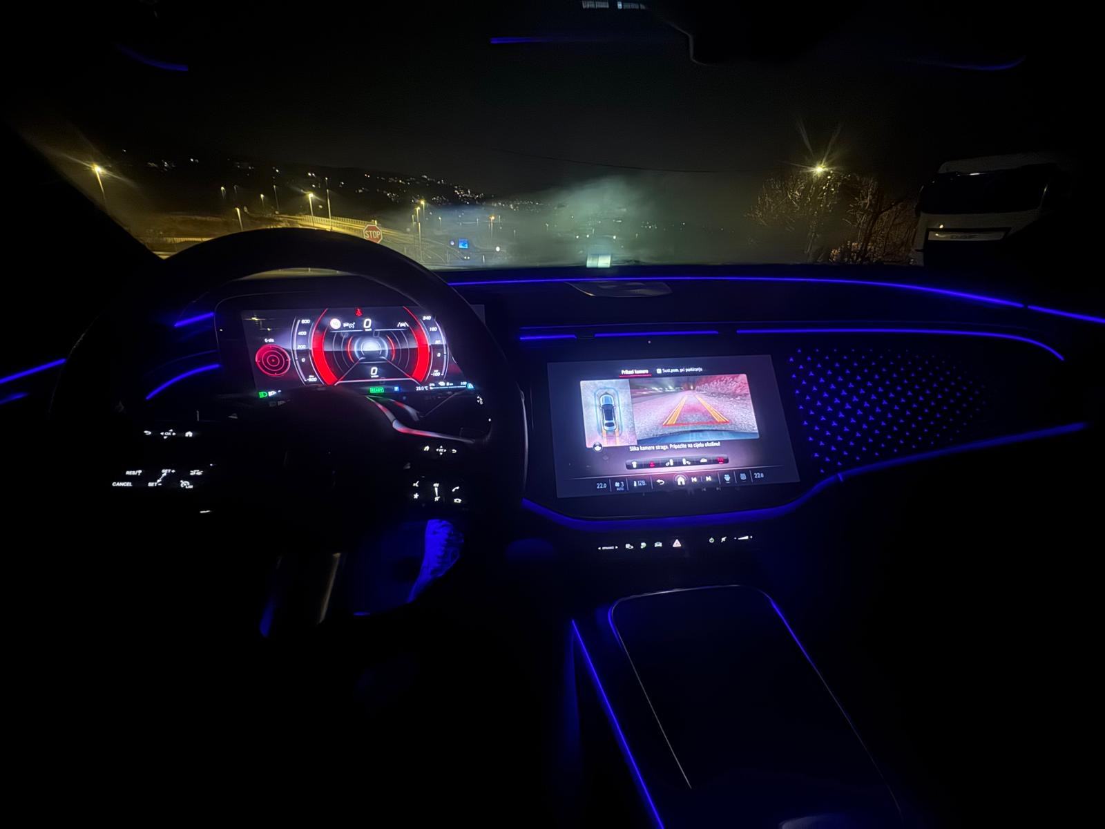 Mercedes-Benz E 300e AMG, 313HP, u PDV, fotografija 10