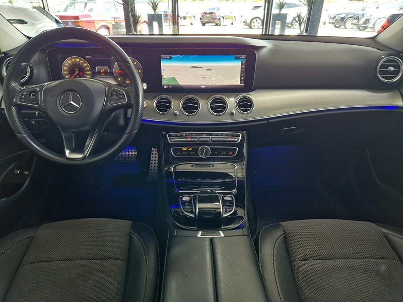 Mercedes-Benz E 350d Avantgarde Widescreen, fotografija 14