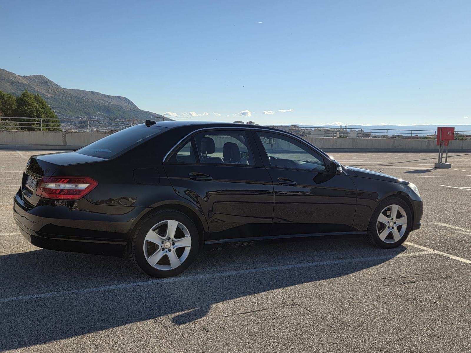 Mercedes-Benz E-klasa 200 CDI automatik, fotografija 13