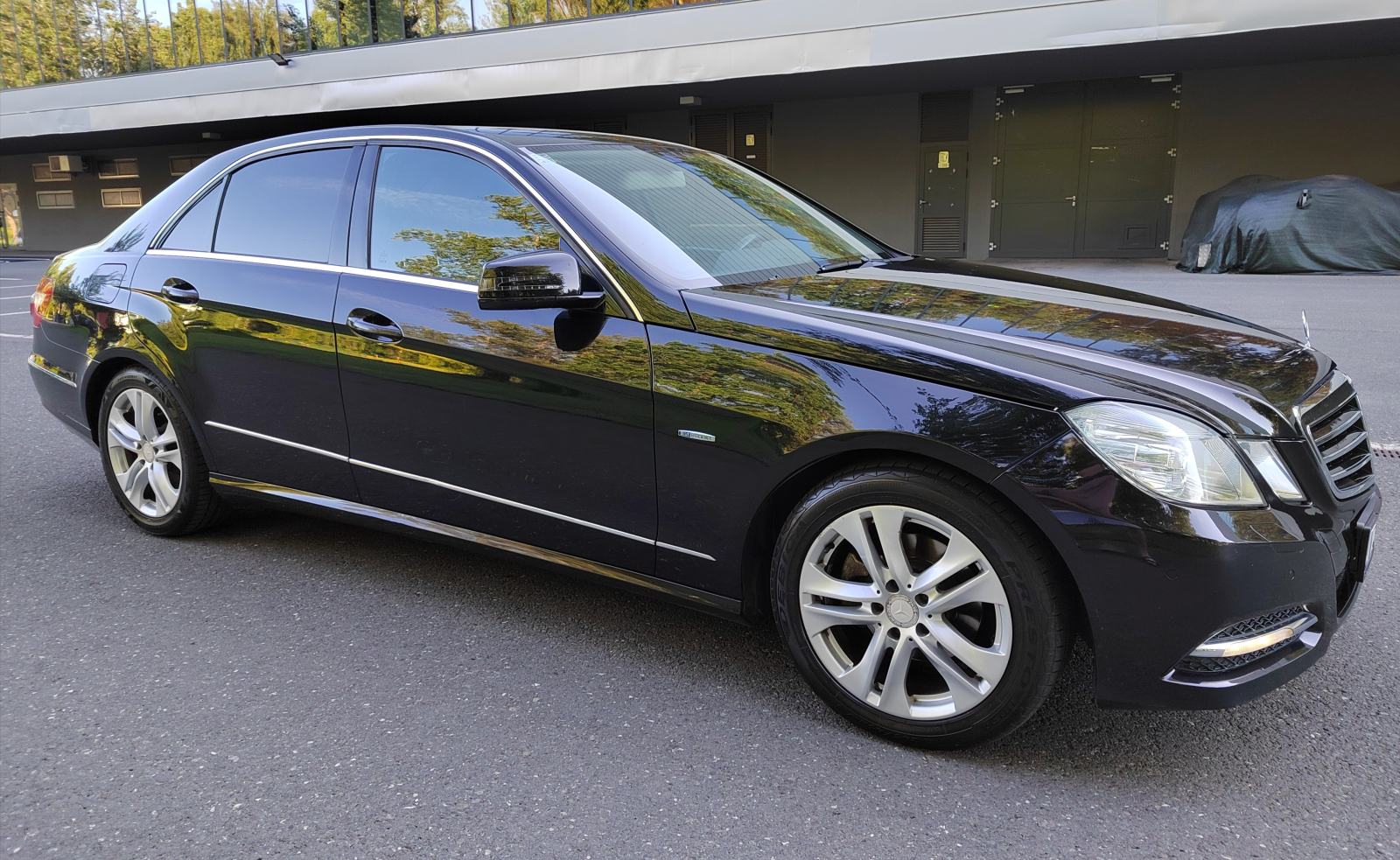 Mercedes-Benz E-klasa 200 CDI automatik, pogled izvana - slika 1