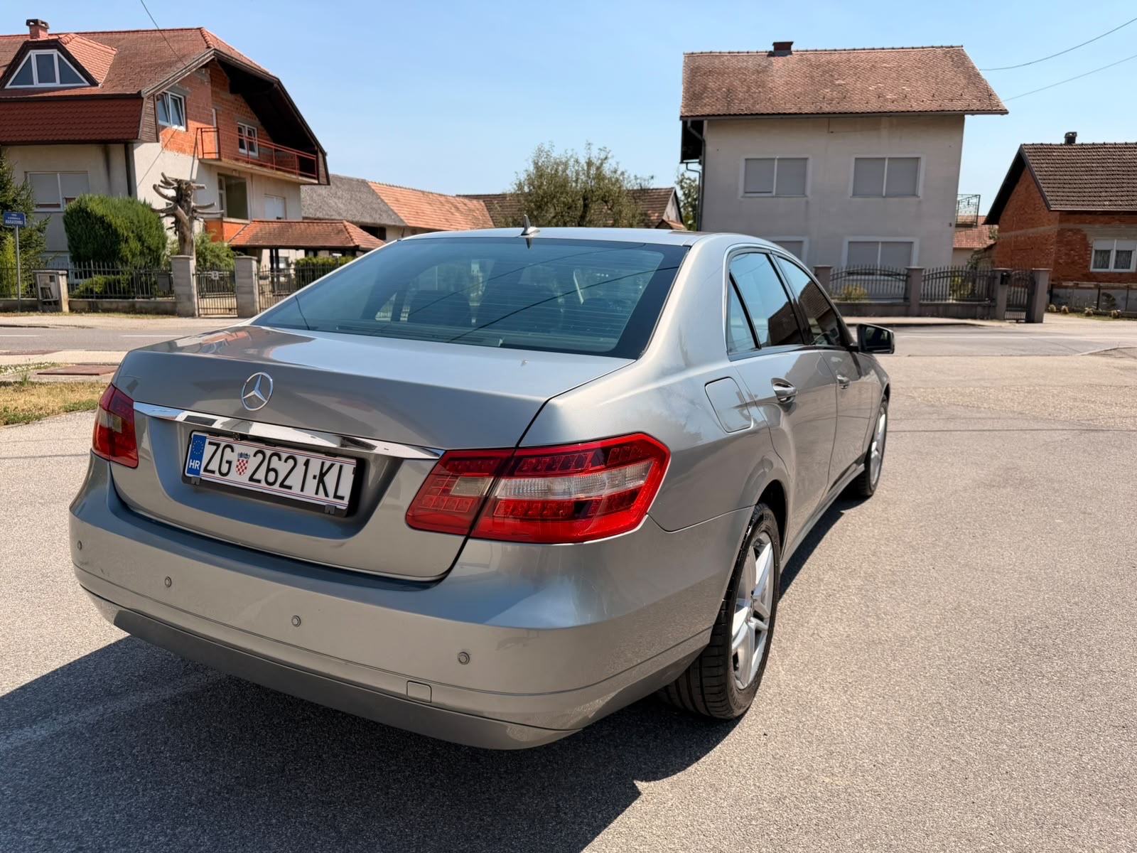 Mercedes-Benz E-klasa 200 CDI automatik, fotografija 5