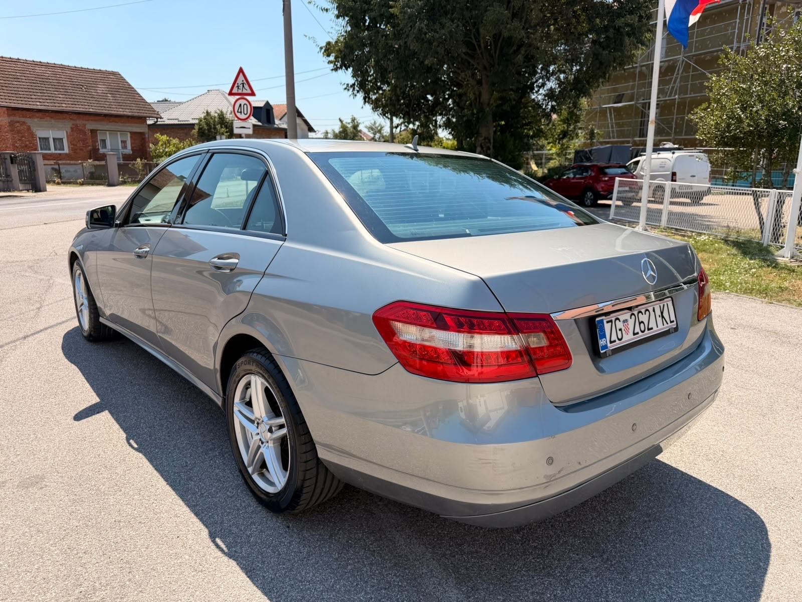 Mercedes-Benz E-klasa 200 CDI automatik, fotografija 6