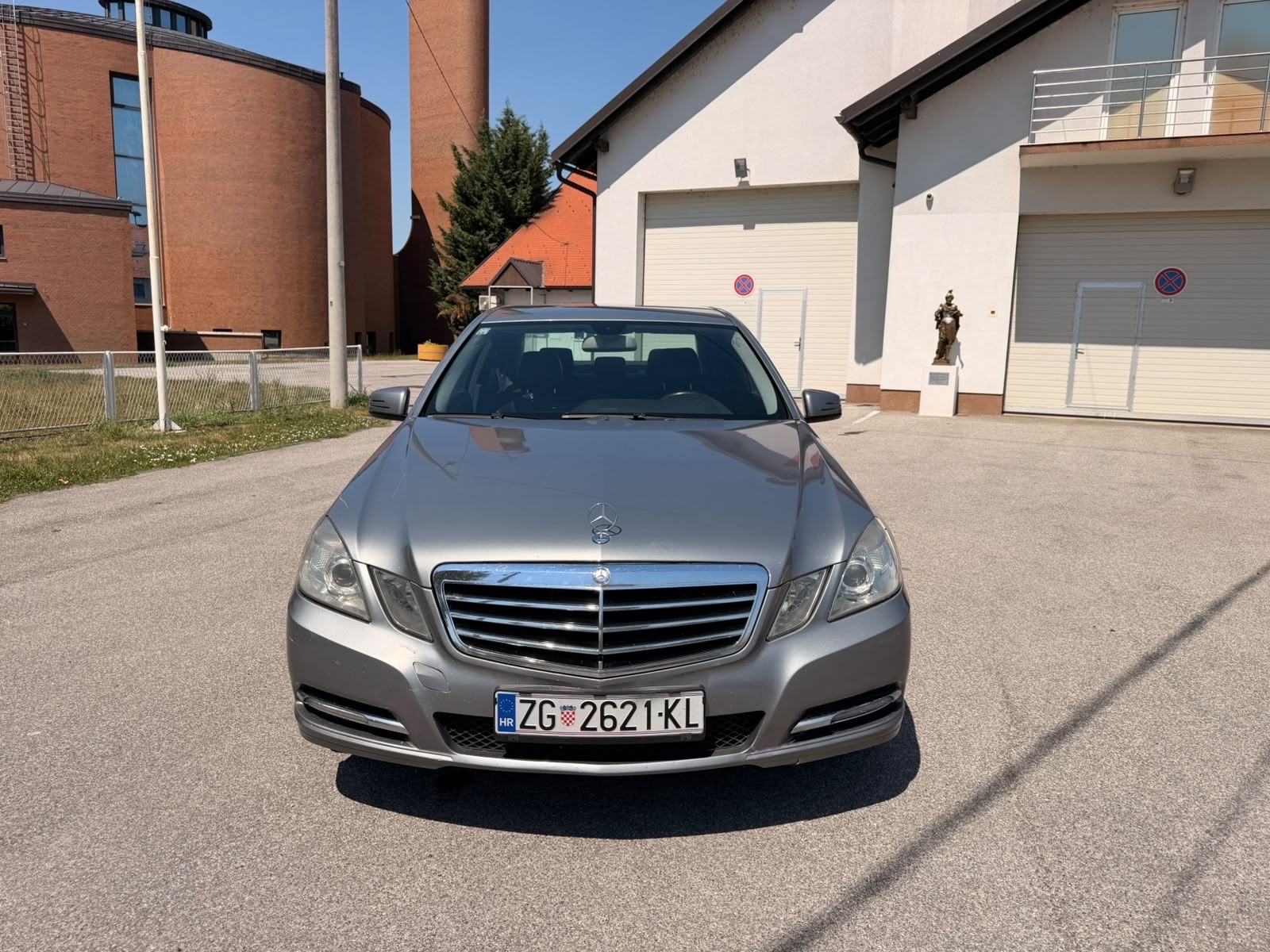 Mercedes-Benz E-klasa 200 CDI automatik, fotografija 8