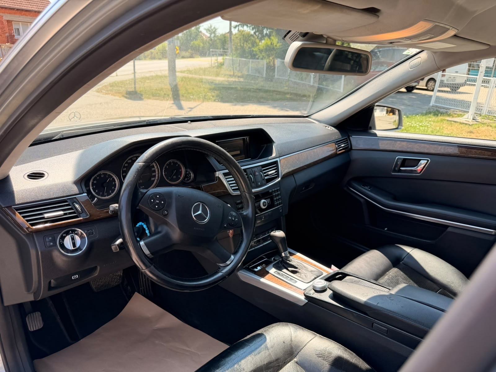 Mercedes-Benz E-klasa 200 CDI automatik, fotografija 14