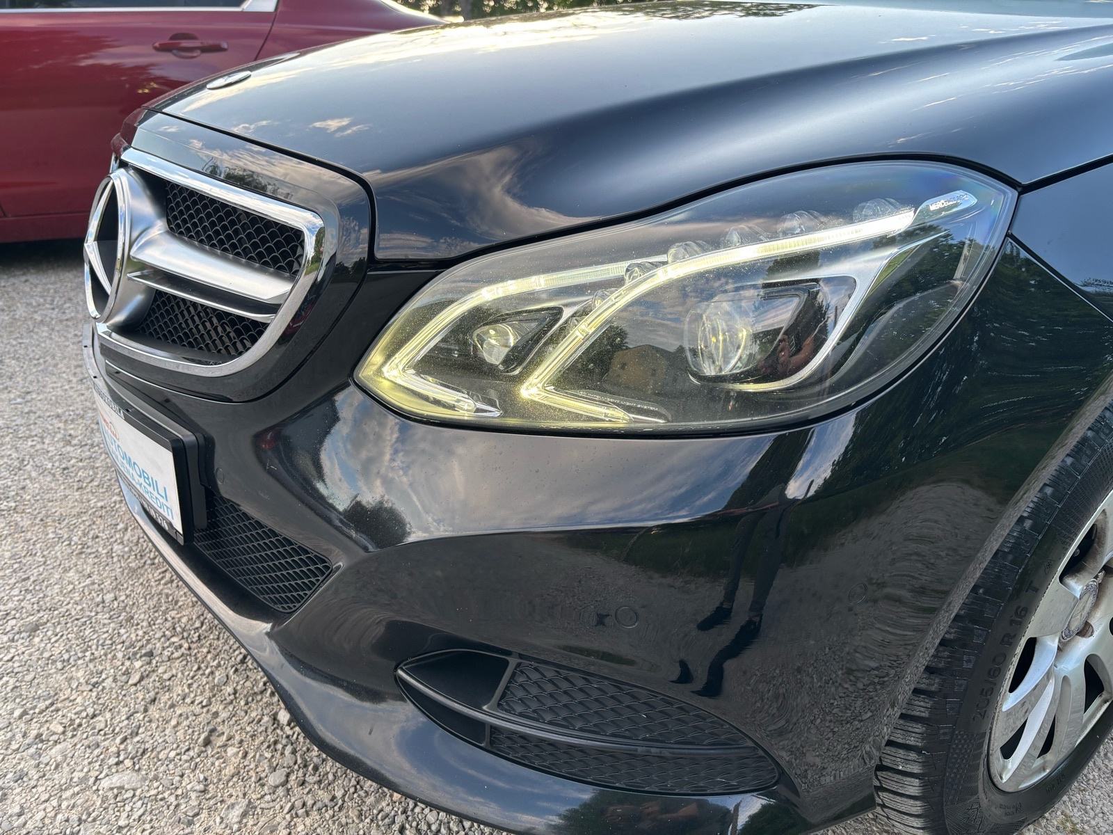 Mercedes-Benz E-klasa 200 CDI-NAVI-AUTO KLIMA-ALU-TEMPOMAT-MFV-KARTICE, fotografija 8
