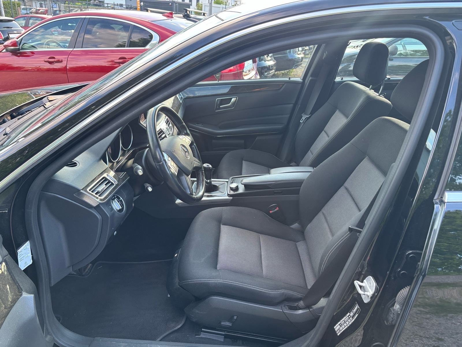 Mercedes-Benz E-klasa 200 CDI-NAVI-AUTO KLIMA-ALU-TEMPOMAT-MFV-KARTICE, fotografija 11