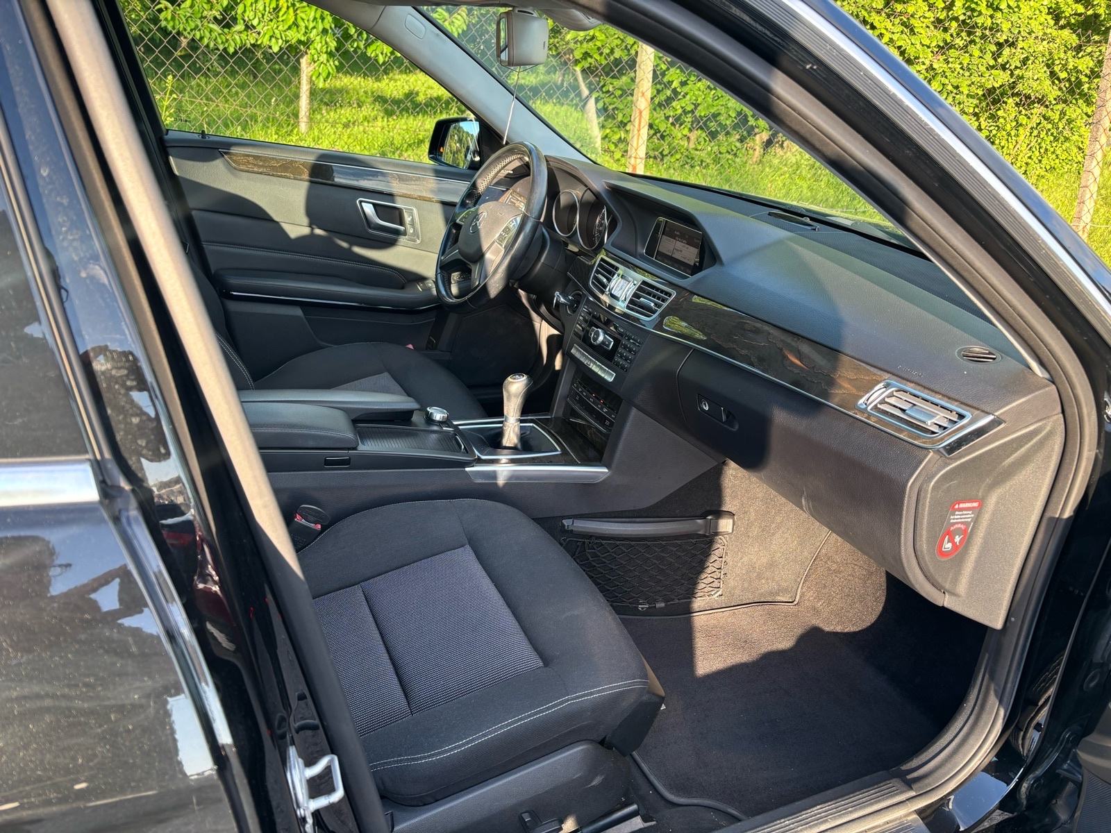 Mercedes-Benz E-klasa 200 CDI-NAVI-AUTO KLIMA-ALU-TEMPOMAT-MFV-KARTICE, fotografija 16