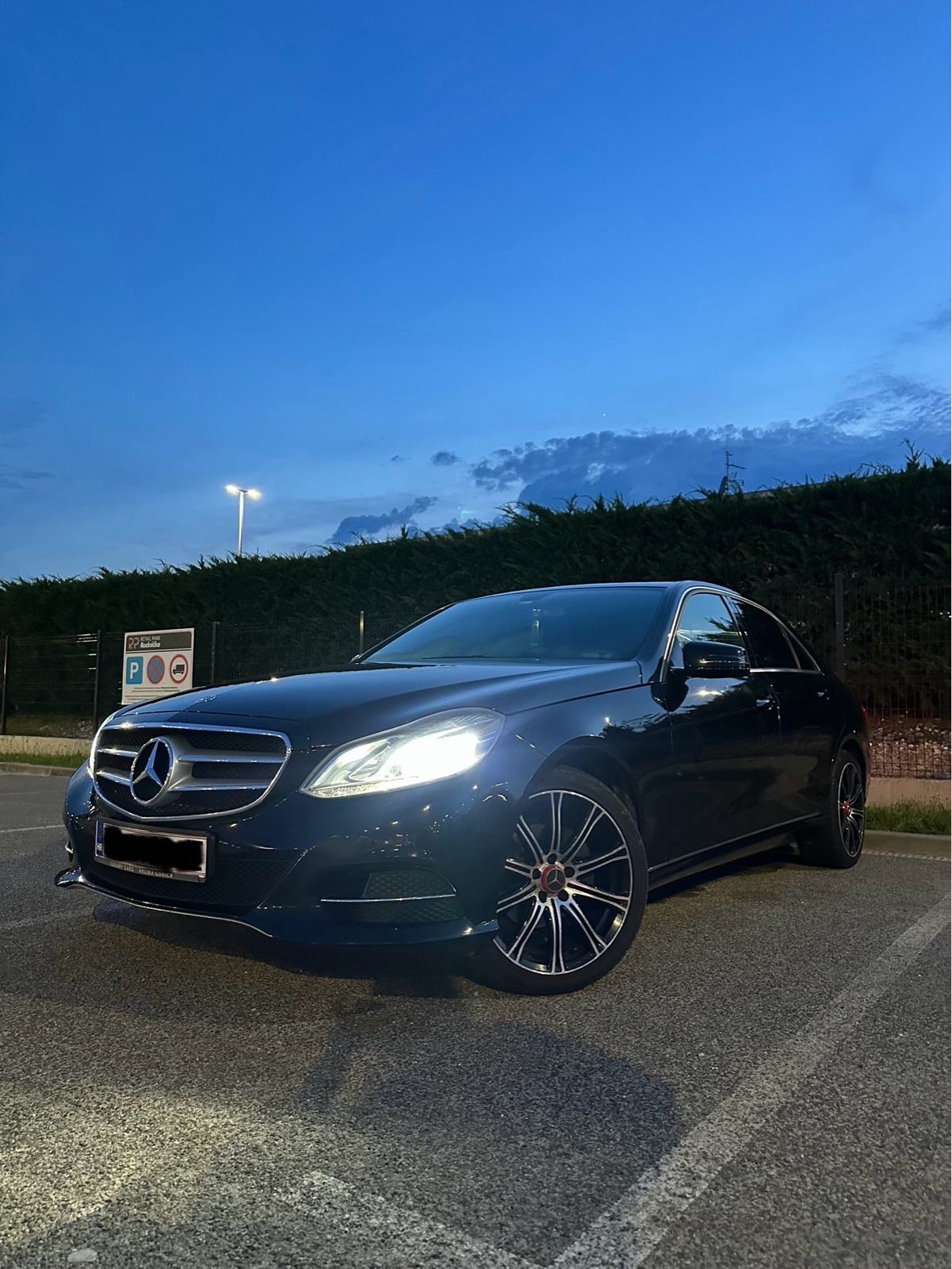 Mercedes-Benz E-klasa 200 CDI, fotografija 2