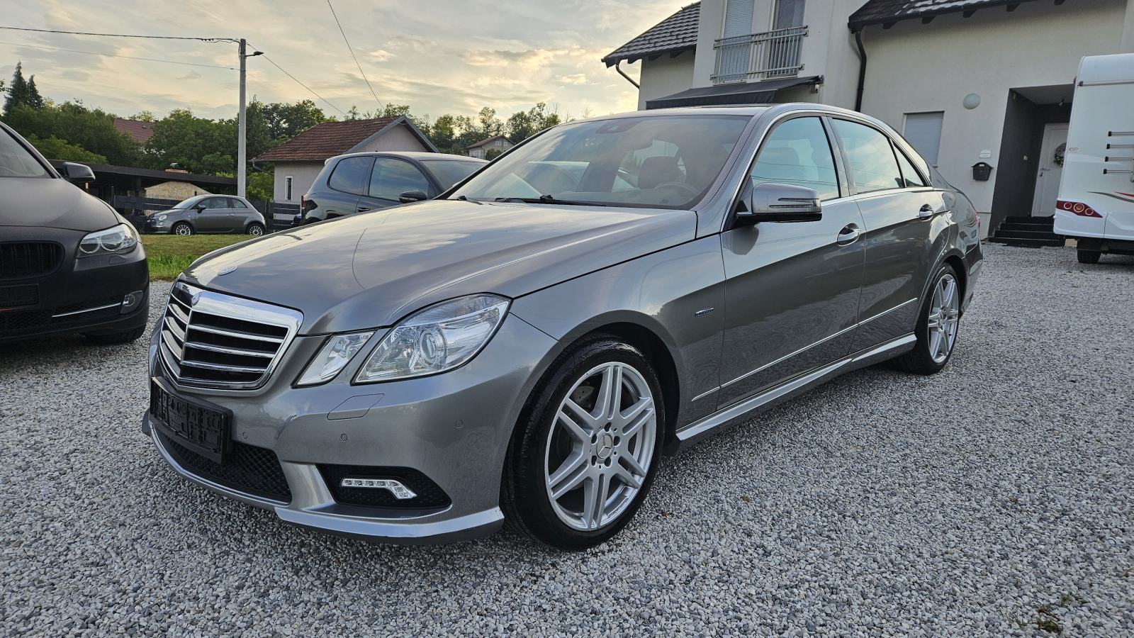 Mercedes-Benz E-klasa 200 CDI Avangarde AMG paket alu 18",, pogled izvana - slika 5