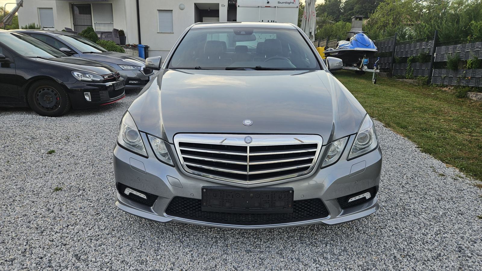 Mercedes-Benz E-klasa 200 CDI Avangarde AMG paket alu 18",, pogled izvana - slika 3