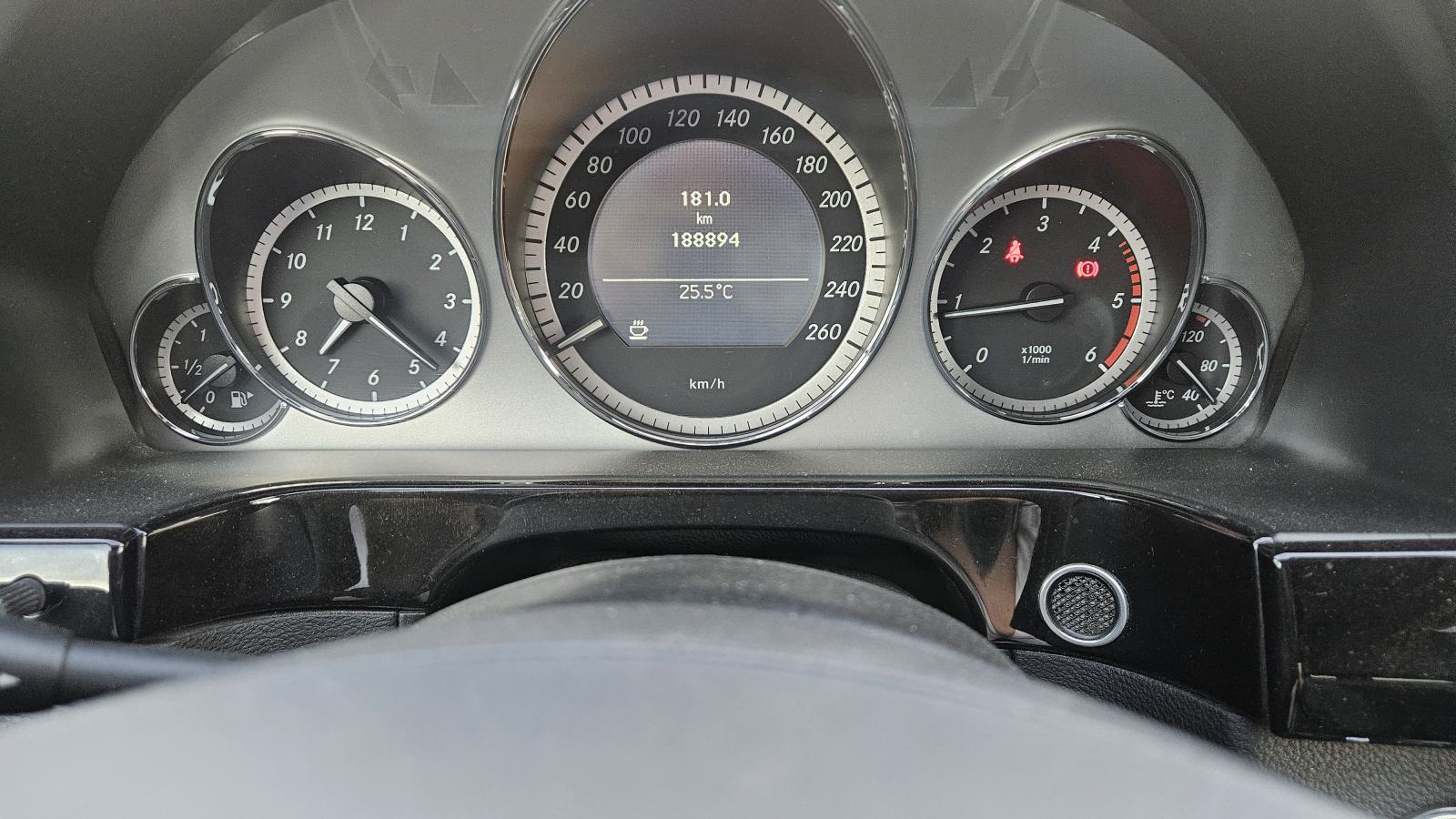 Mercedes-Benz E-klasa 200 CDI Avangarde AMG paket alu 18",, fotografija 13