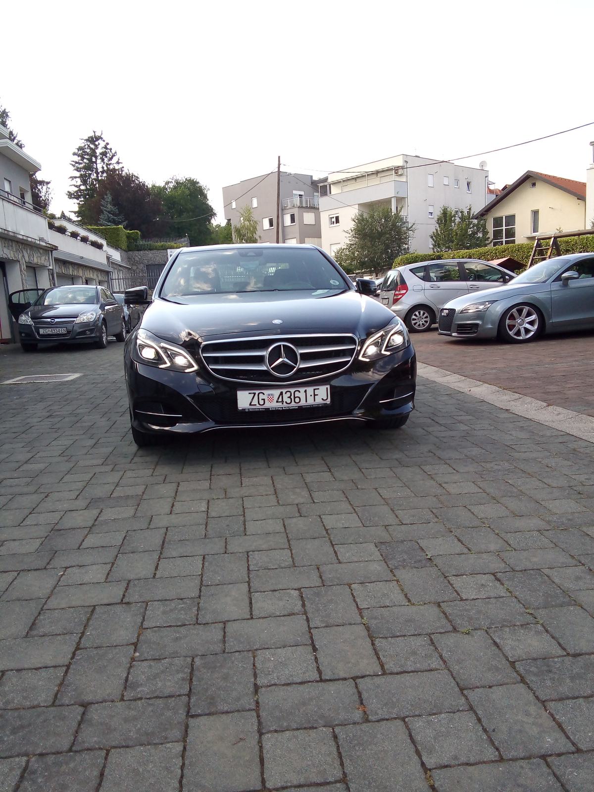 Mercedes-Benz E-klasa 200 CDI, fotografija 4