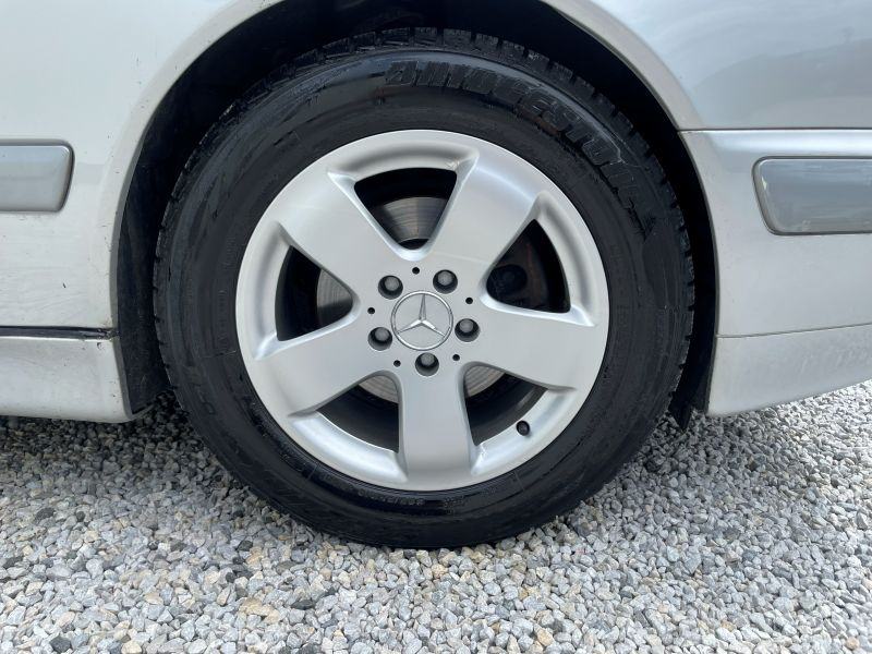 Mercedes-Benz E-klasa 200 CDI * SERVISNA * 1.VLASNIK * REG DO 10/2026, fotografija 19