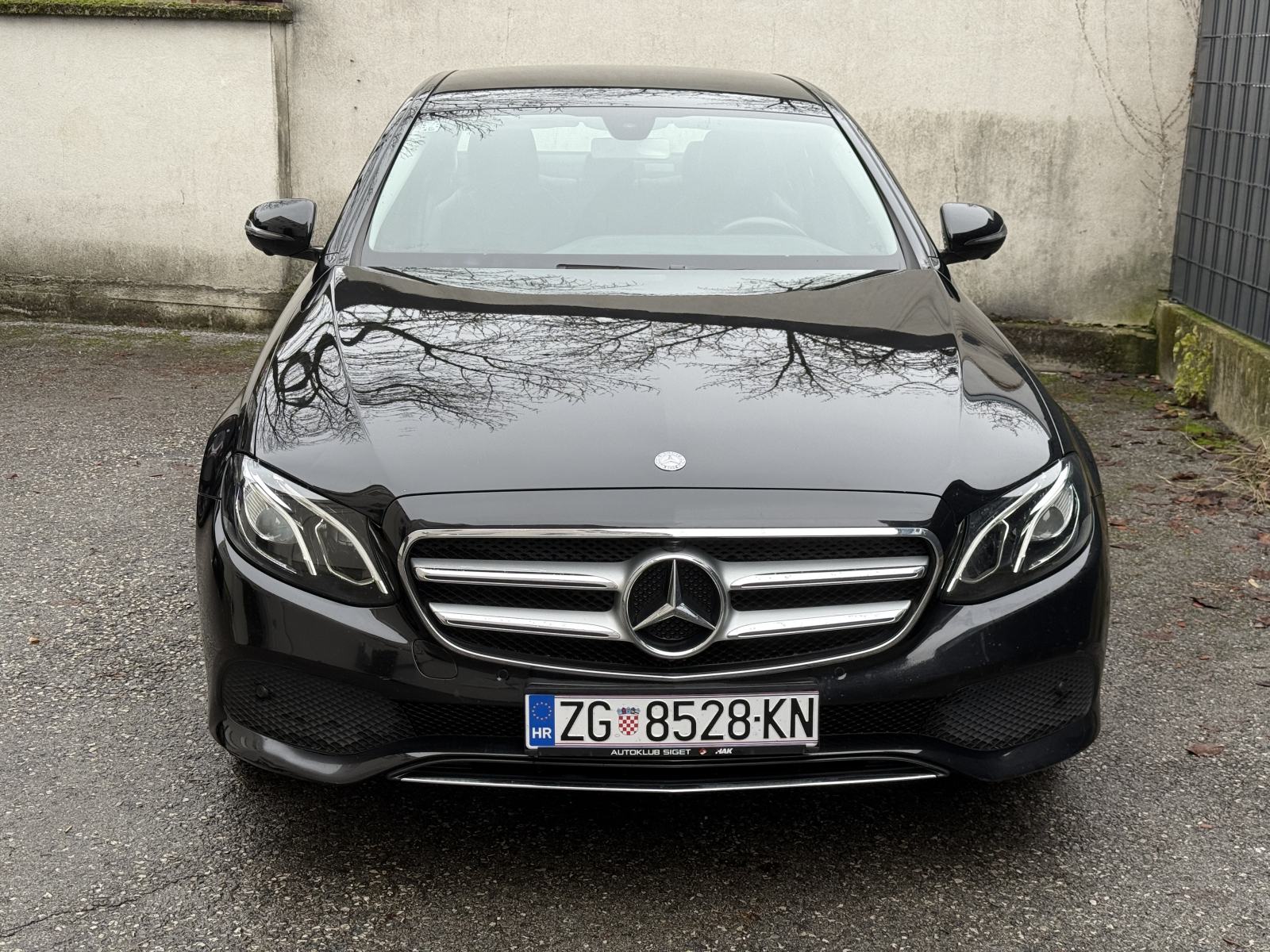 Mercedes-Benz E-klasa 200 D 9G W213 Odličan, fotografija 2