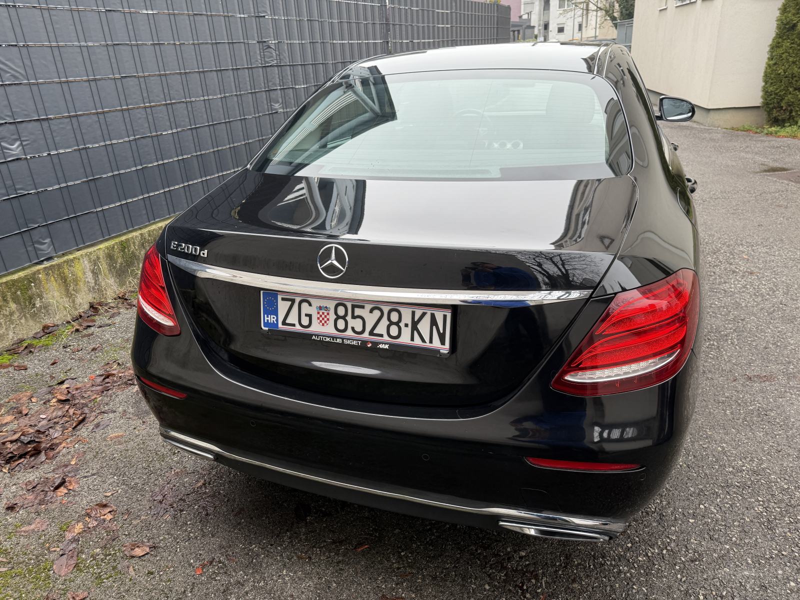 Mercedes-Benz E-klasa 200 D 9G W213 Odličan, fotografija 3
