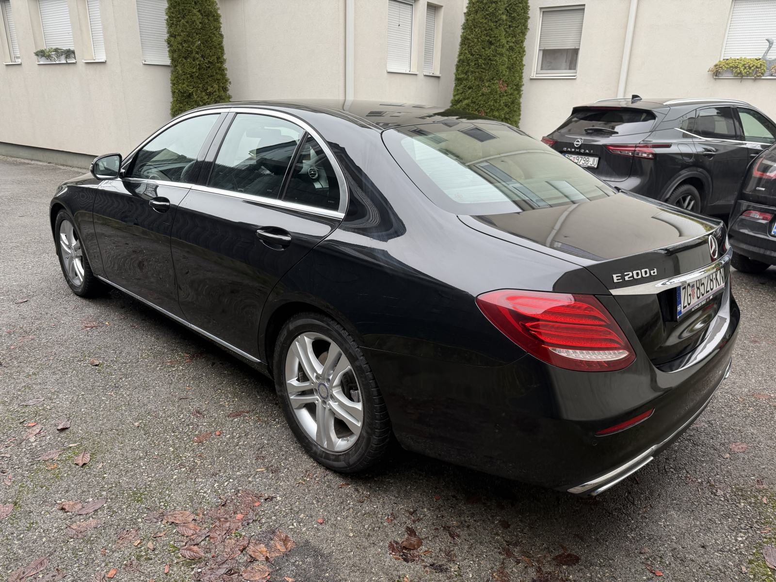 Mercedes-Benz E-klasa 200 D 9G W213 Odličan, fotografija 4
