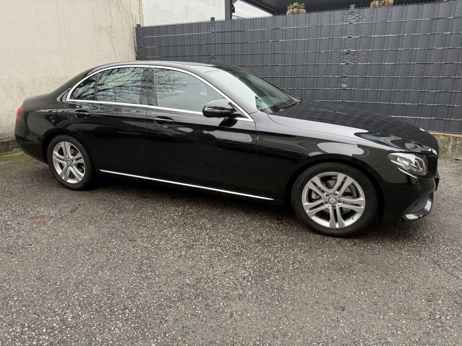 Mercedes-Benz E-klasa 200 D 9G W213 Odličan, fotografija 6