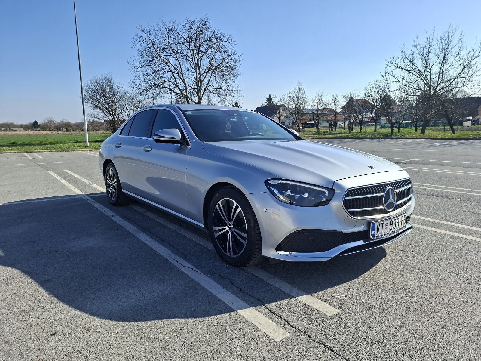 Mercedes-Benz E-klasa 200 D automatik, fotografija 2
