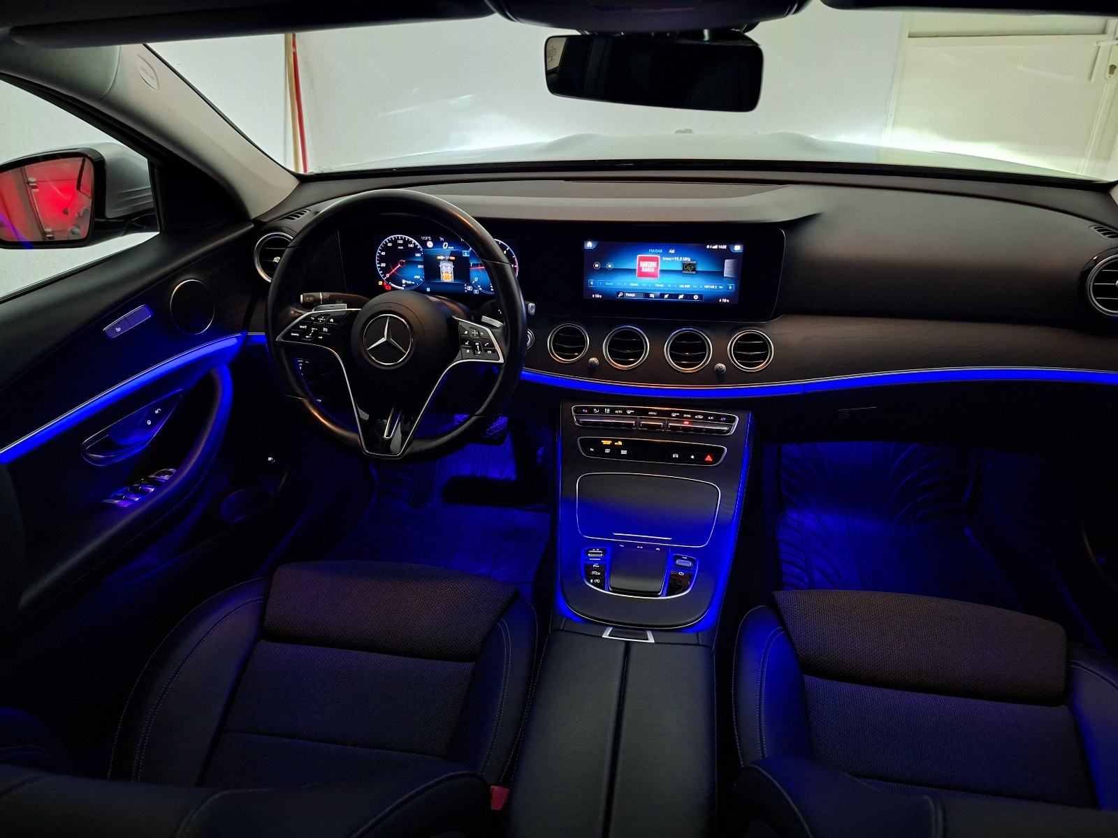 Mercedes-Benz E-klasa 200 D automatik, fotografija 8