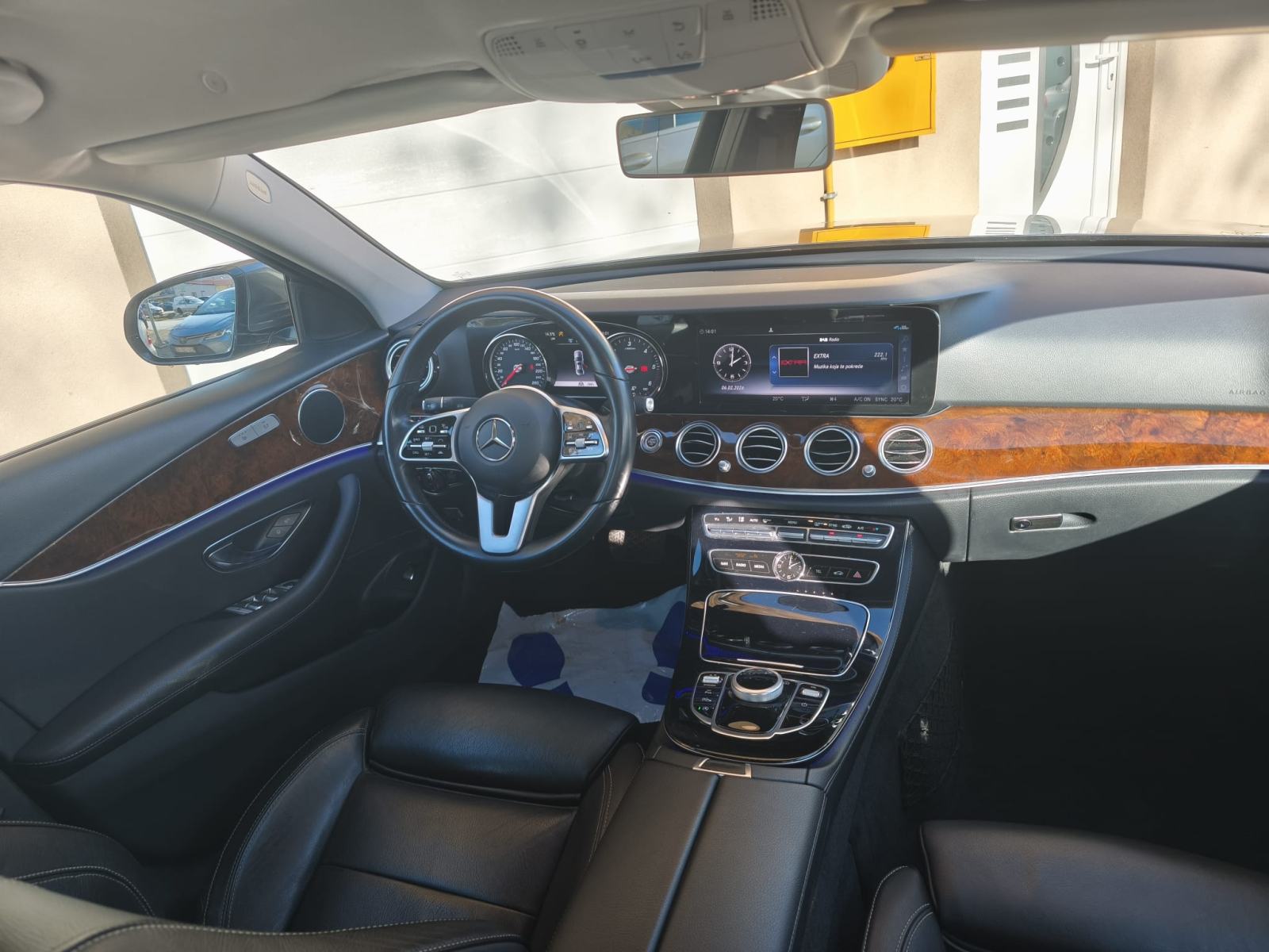 Mercedes-Benz E-klasa 200 D, fotografija 4