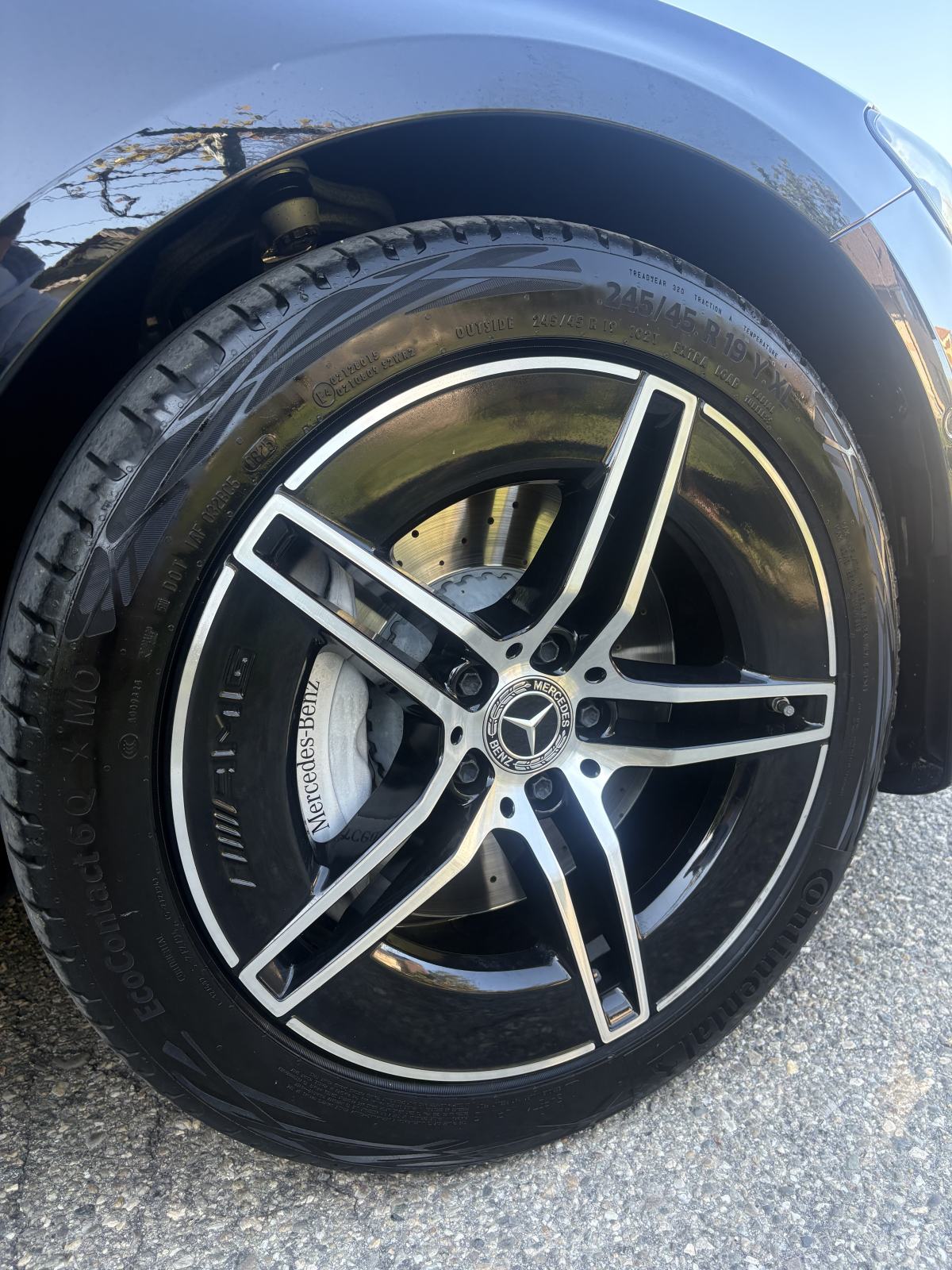 Mercedes-Benz E-klasa 220 4MATIC AMG, fotografija 17