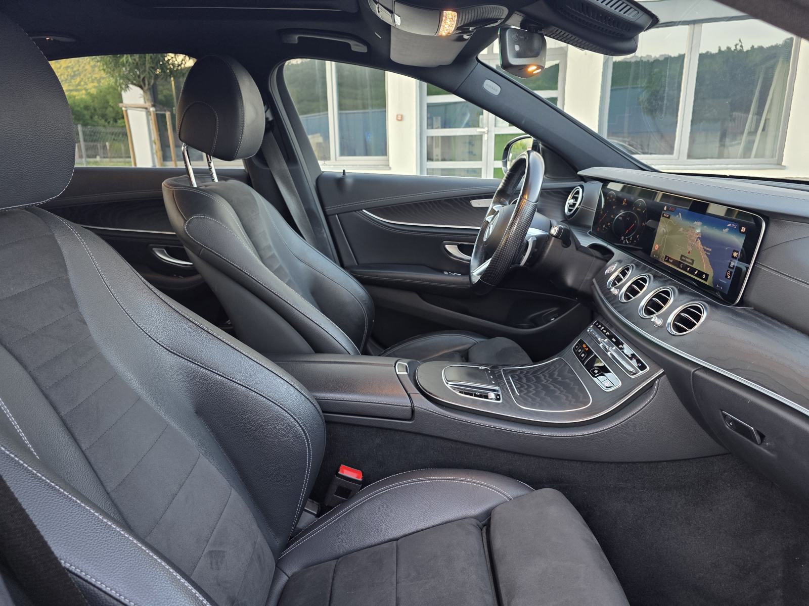 Mercedes-Benz E-klasa 220 4MATIC AMG, Šiber, Widescreen, 19, fotografija 14