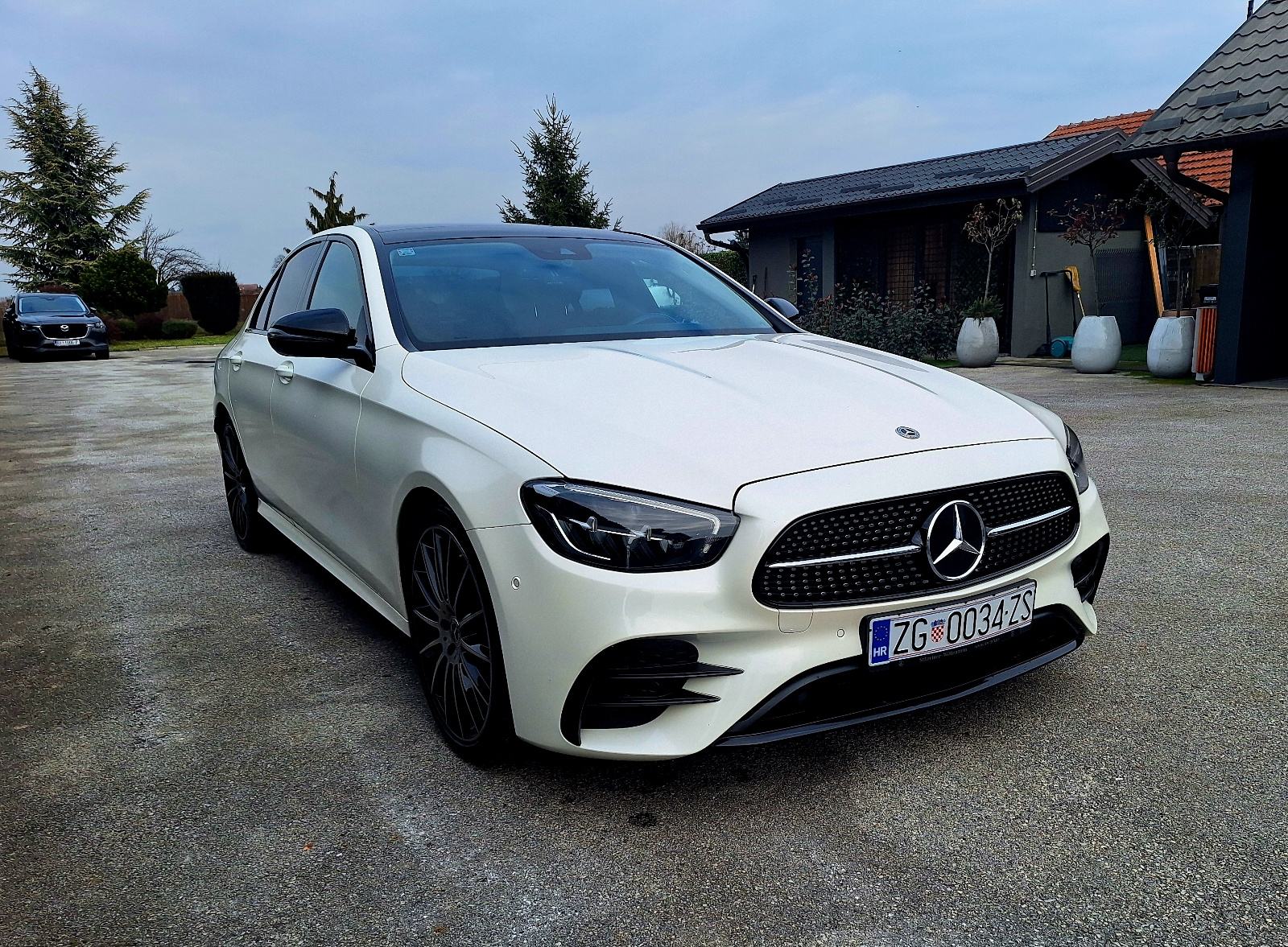 MERCEDES E 220 CDI AMG, fotografija 1