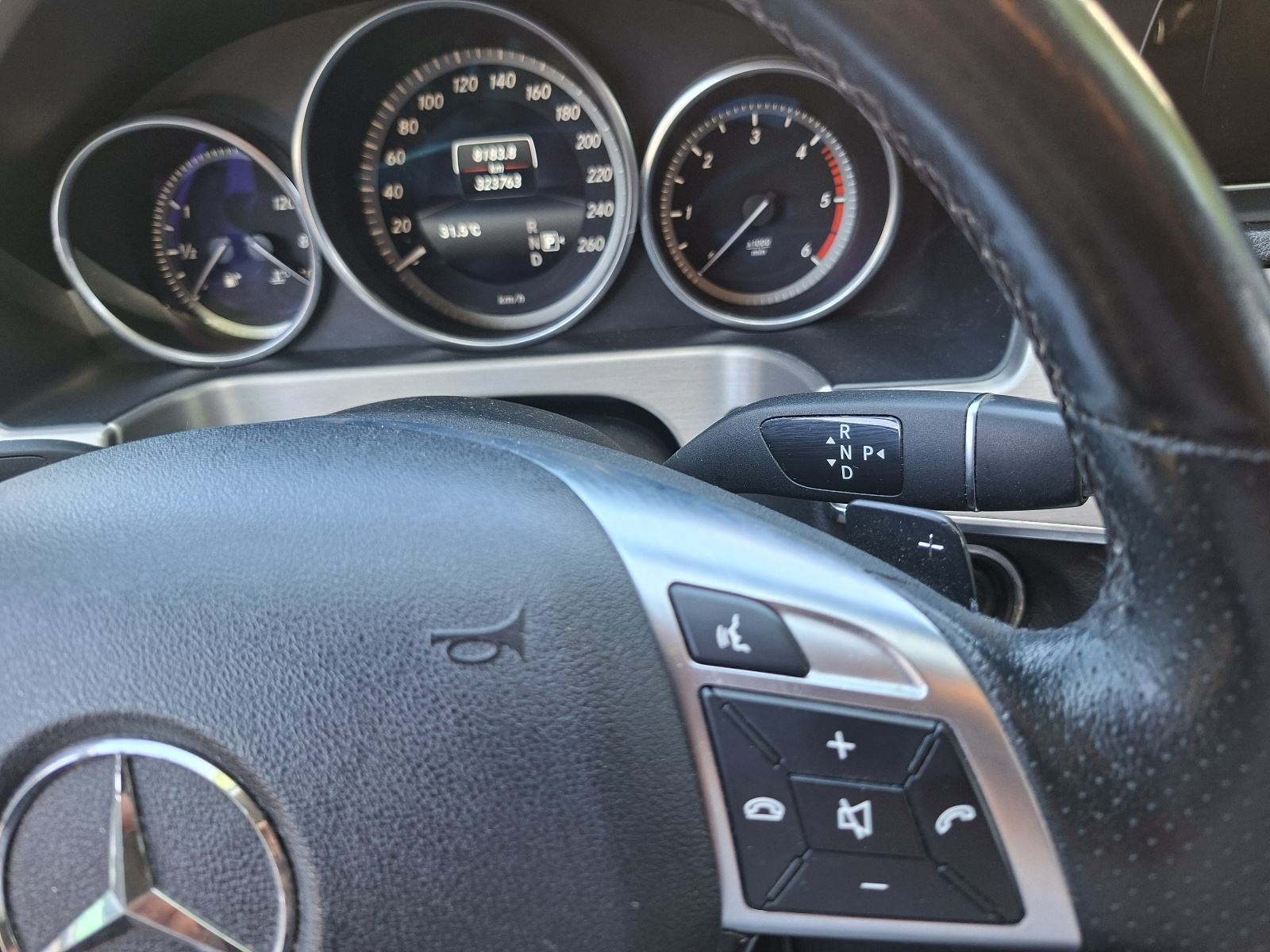 Mercedes-Benz E-klasa 220 BLUETECH mog. zamjena, fotografija 8