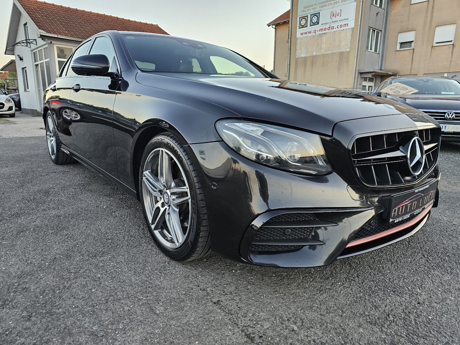 Mercedes-Benz E-klasa 220 CDI ***AMG-TOP-TOP-STANJE***HR-VOZILO***, fotografija 3