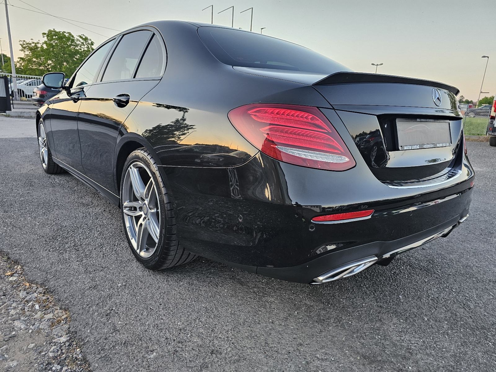 Mercedes-Benz E-klasa 220 CDI ***AMG-TOP-TOP-STANJE***HR-VOZILO***, fotografija 7