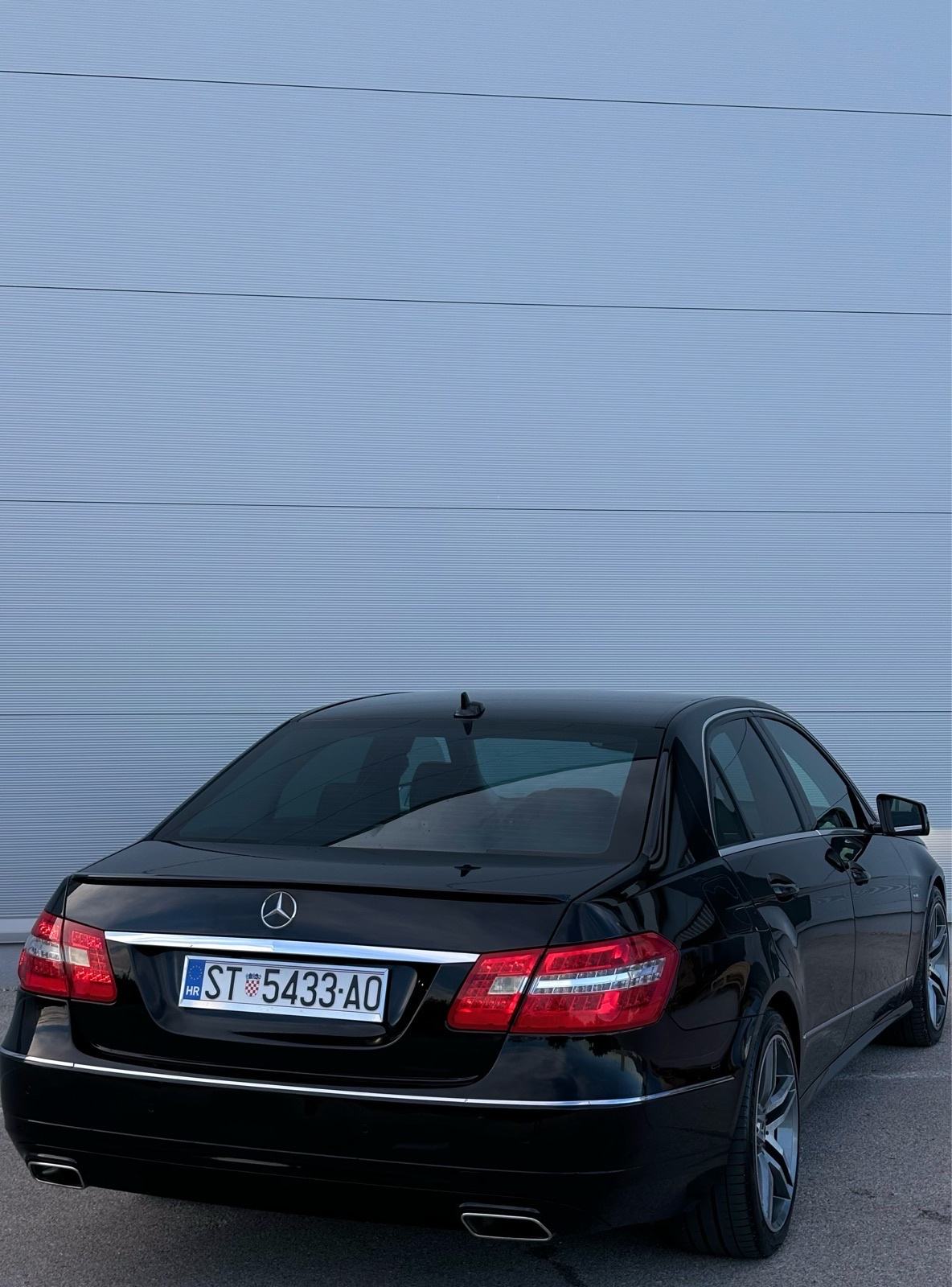 Mercedes-Benz E-klasa 220 CDI automatik-Avantgarde, fotografija 2