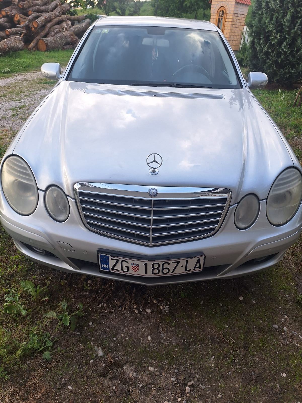 Mercedes-Benz E-klasa 220 CDI automatik, pogled izvana - slika 4