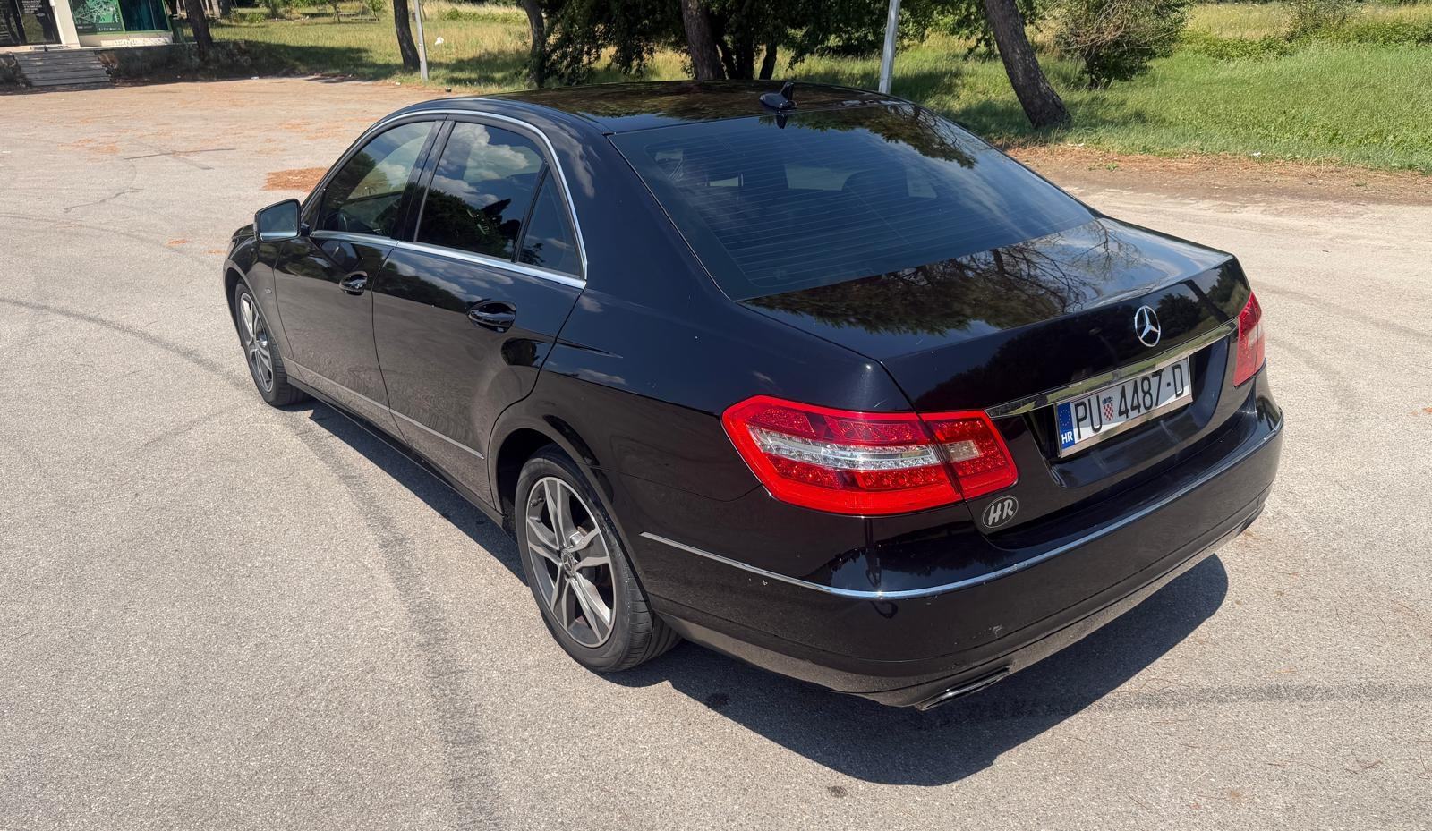 Mercedes-Benz E-klasa 220 CDI automatik, fotografija 7