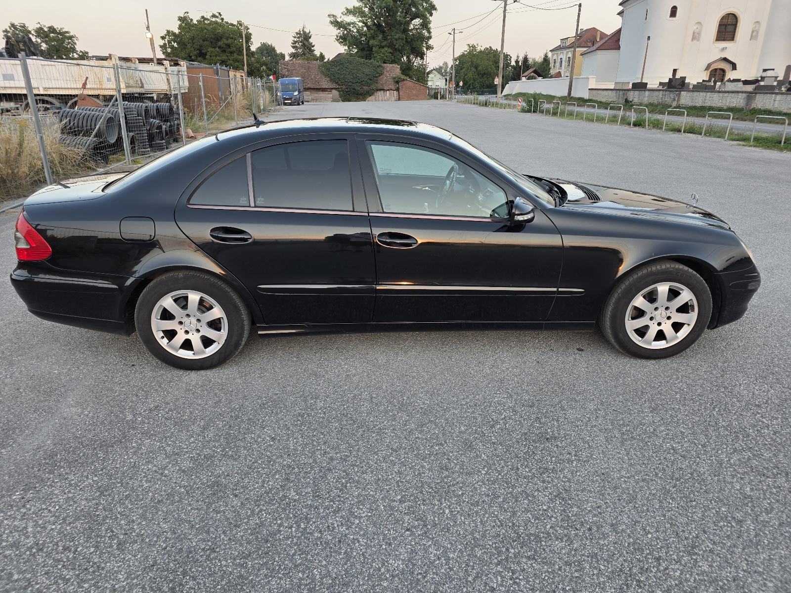Mercedes-Benz E-klasa 220 CDI automatik, fotografija 6