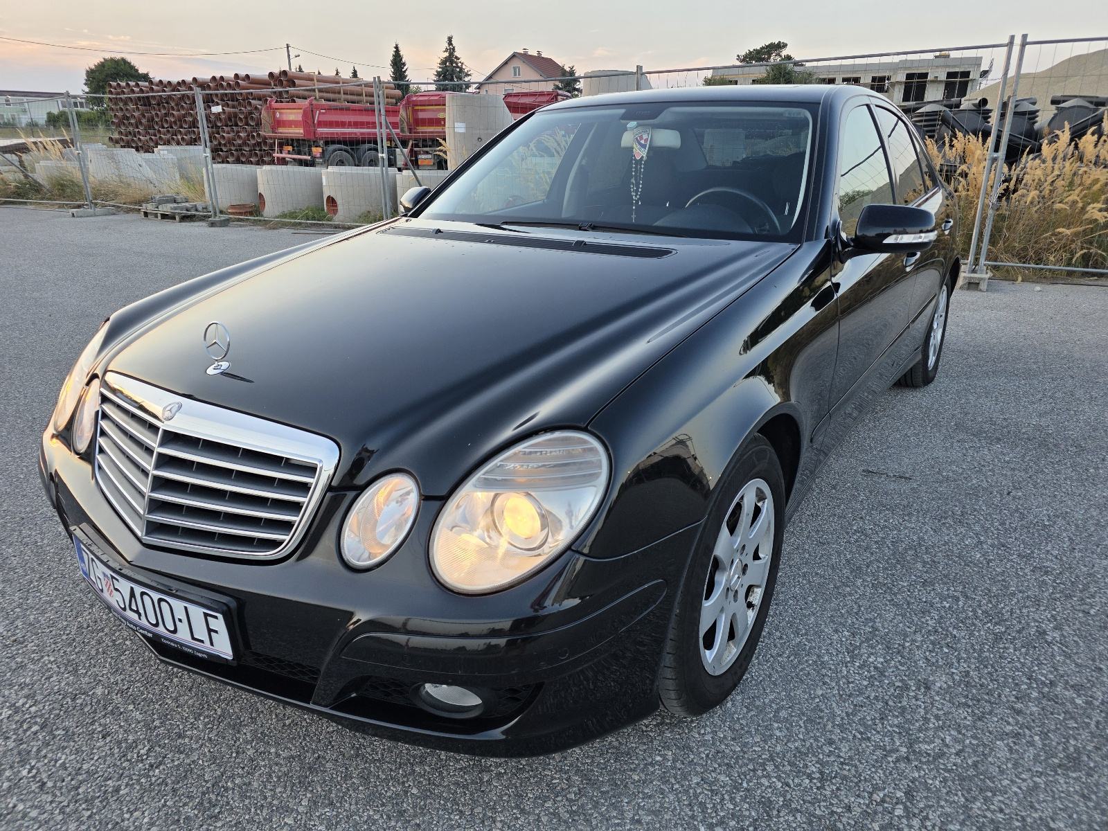Mercedes-Benz E-klasa 220 CDI automatik, fotografija 3