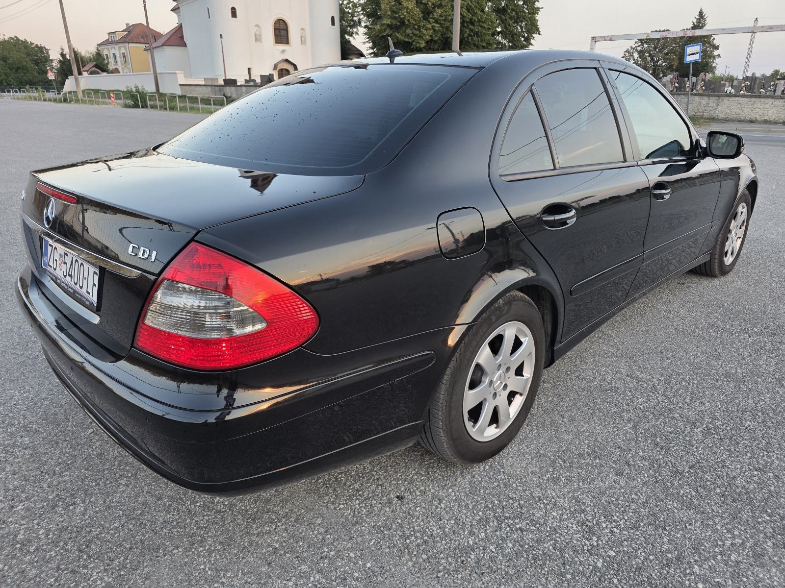 Mercedes-Benz E-klasa 220 CDI automatik, fotografija 7