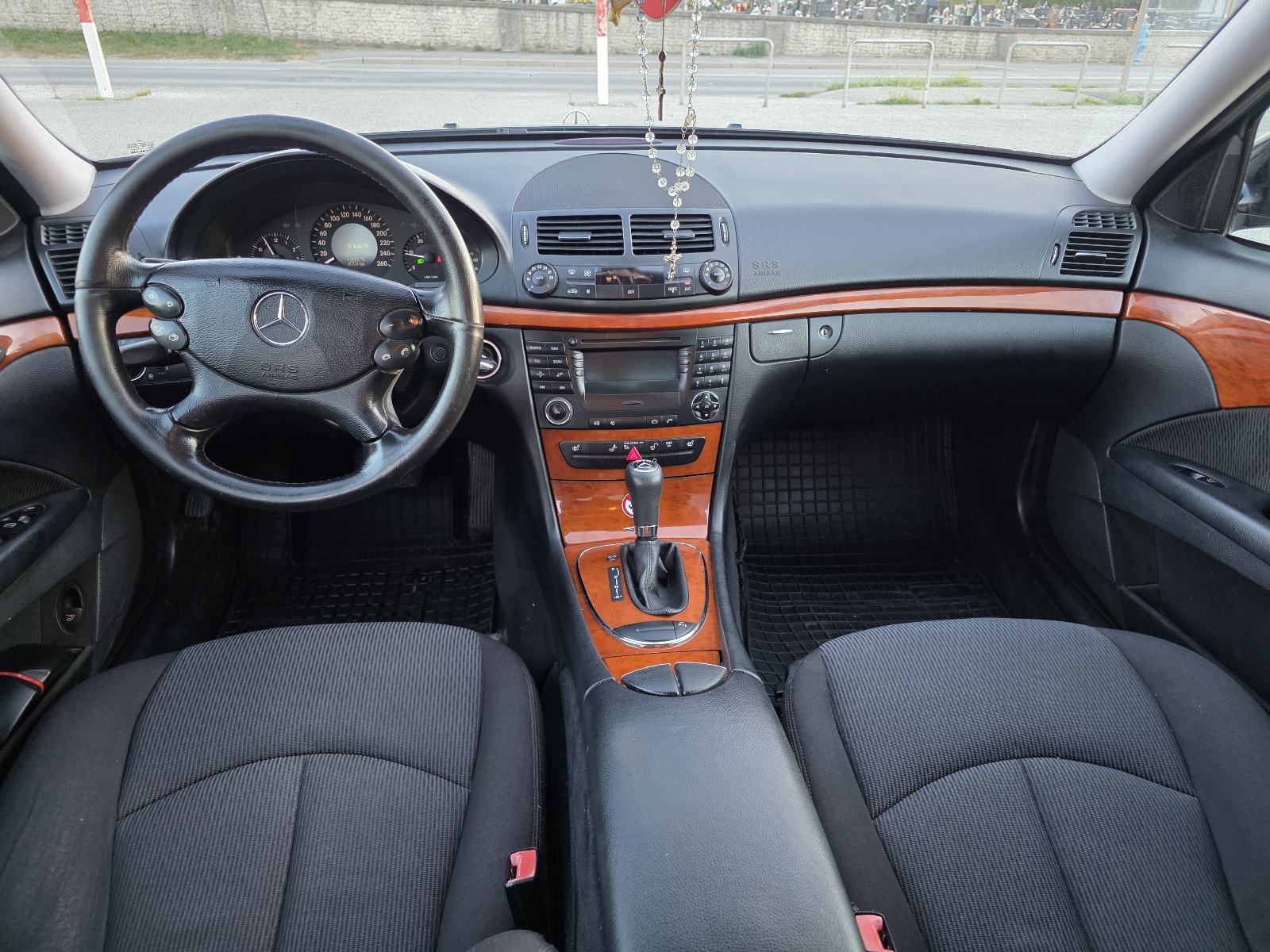 Mercedes-Benz E-klasa 220 CDI automatik, fotografija 11