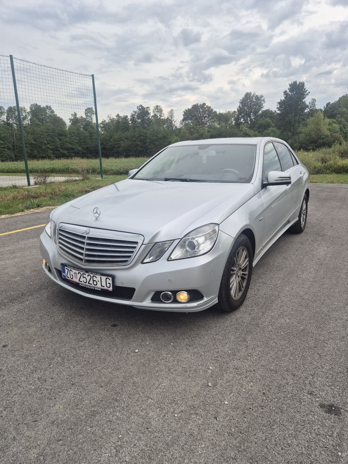 Mercedes-Benz E-klasa 220 CDI automatik, fotografija 3