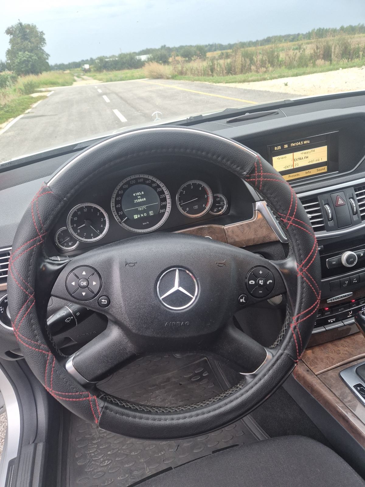 Mercedes-Benz E-klasa 220 CDI automatik, fotografija 15
