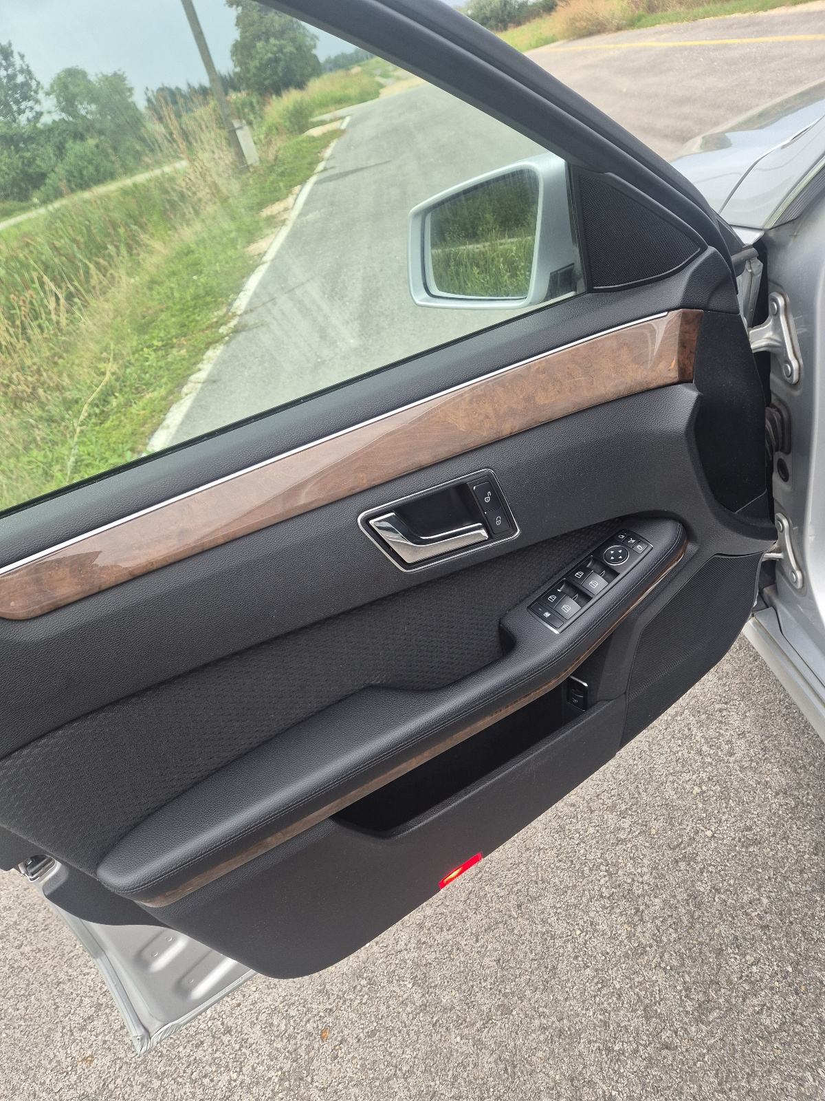 Mercedes-Benz E-klasa 220 CDI automatik, fotografija 16