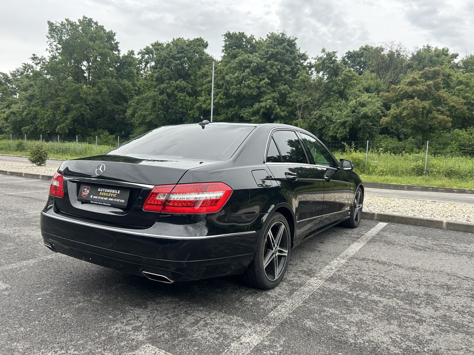 Mercedes-Benz E-klasa 220 CDI / Avantgarde/ kožna sijedala, fotografija 6