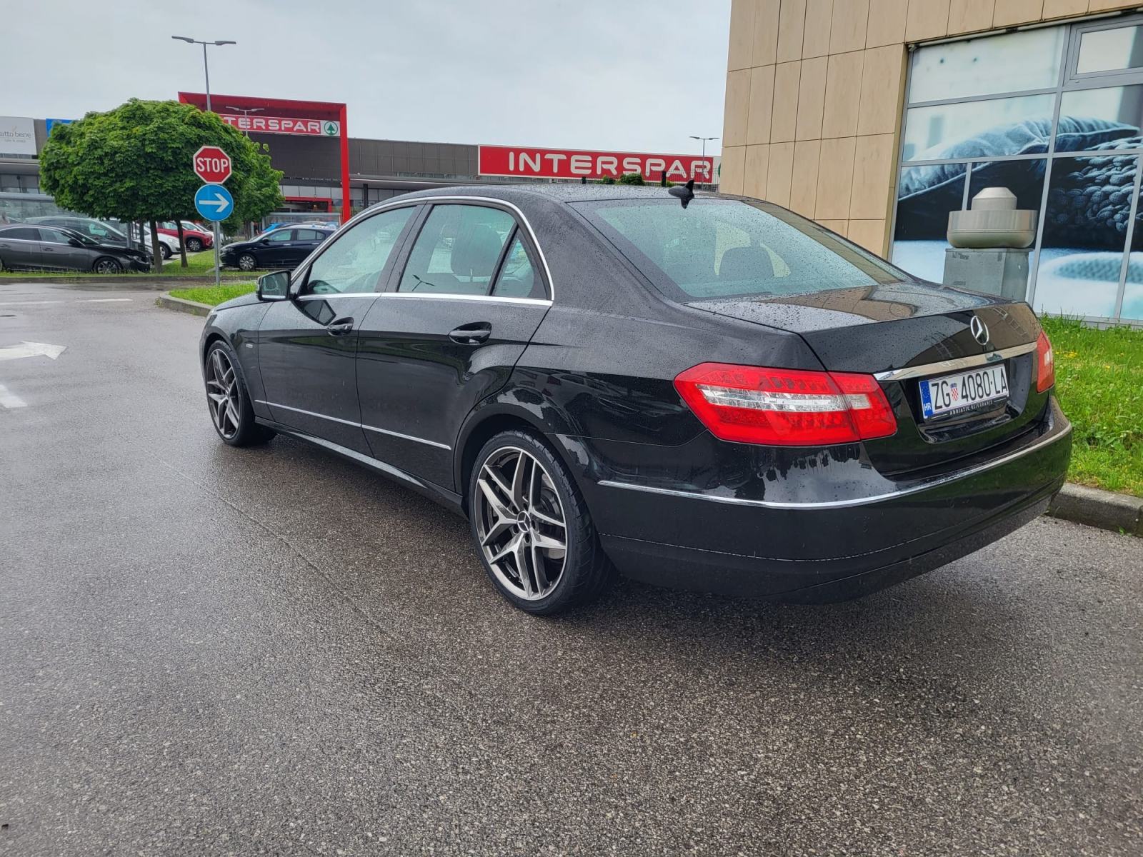 Mercedes-Benz E-klasa 220 CDI AVANTGARDE, fotografija 5