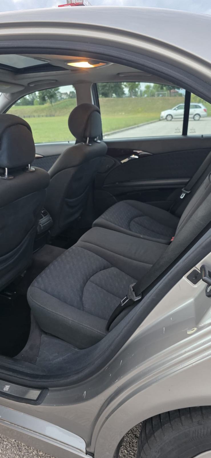 Mercedes-Benz E-klasa 220 CDI Classic automatik kreditne kartice 36, fotografija 4